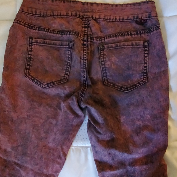 Pants - Picture 4 of 4